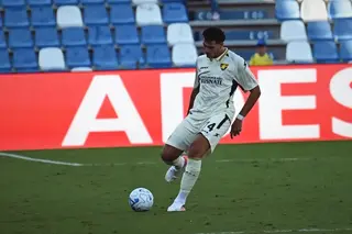 مشاركة تاريخية لعمر فايد.. فروزينوني يكتسح ساسولو برباعية في الدوري الإيطالي 17 أكتوبر 2026 12:27 ص